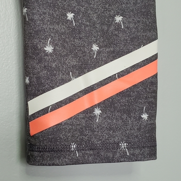 Old Navy Active Go Dry High Rise Drawstring Crop Leggings Gray Palm Tree Print M - Picture 5 of 11